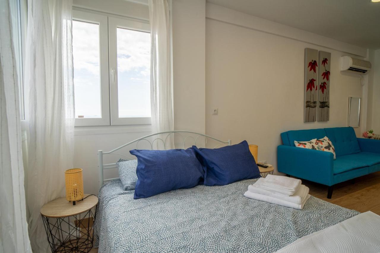 Apt. P/3 10' From The Beach W/Wifi In Torremolinos Esterno foto